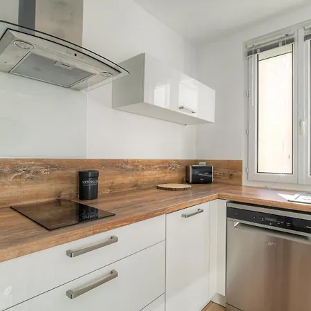 Apartment Le Spacieux Ideal Sejour Pro Ou Week-end Famille Venissieux